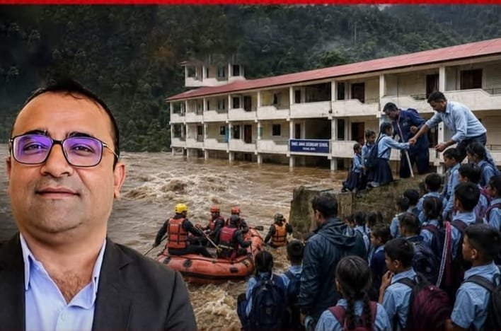 पहाड़ों से उतरा सैलाब, सामने था स्कूल… एक फोन कॉल और हेडमास्टर ने बचा लीं 1643 जिंदगियां